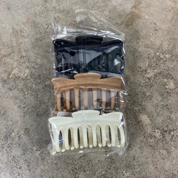 Boutique Neutral Black Brown & Cream Set of Three Hair Claw Clips - Picture 3 of 4